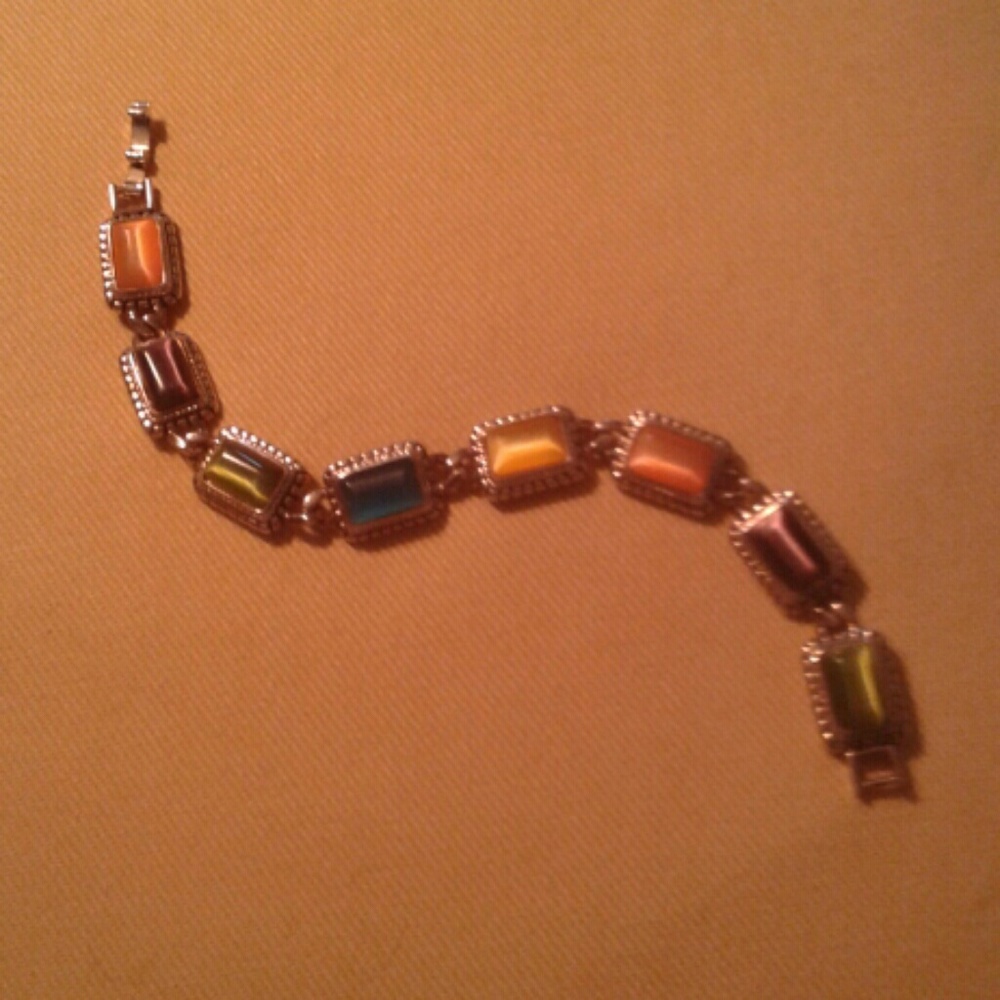 Vintage Premier Design pastel colors with square cats eye stone bracelet